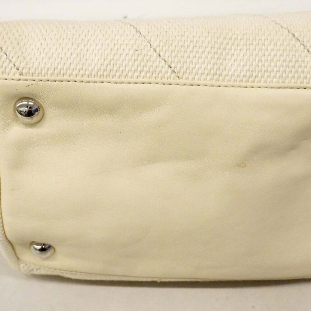 CHANEL White Canvas Tote Bag - Picture 13 of 16